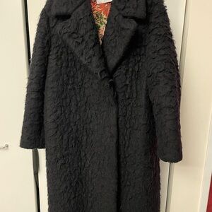 Elegant Black Textured Women's Coat